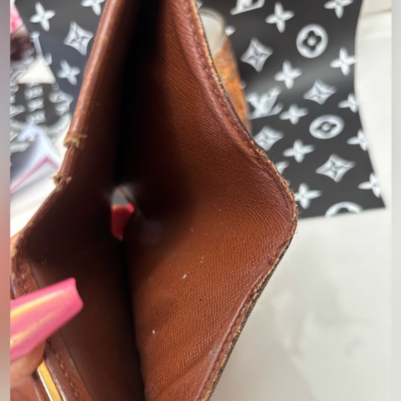 🤎🤎Louis Vuitton Kisslock Monogram Wallet🤎🤎 - Picture 6 of 10